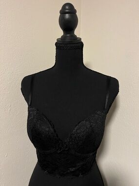 Victoria’s Secret Dream Angels DemiBlack Lace Longline Bra-32DD